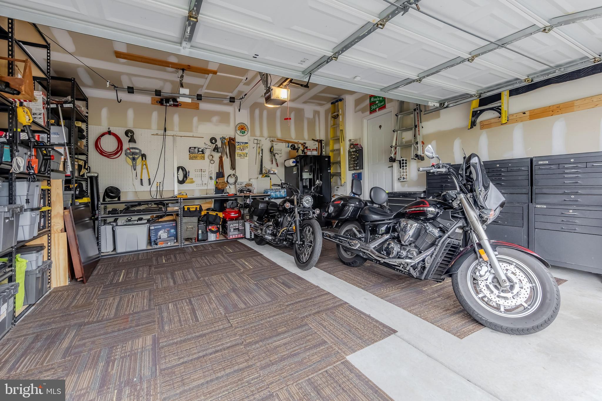 5 Campbell Court Mickleton, NJ 08056 - Photo 26 of 40 Garage