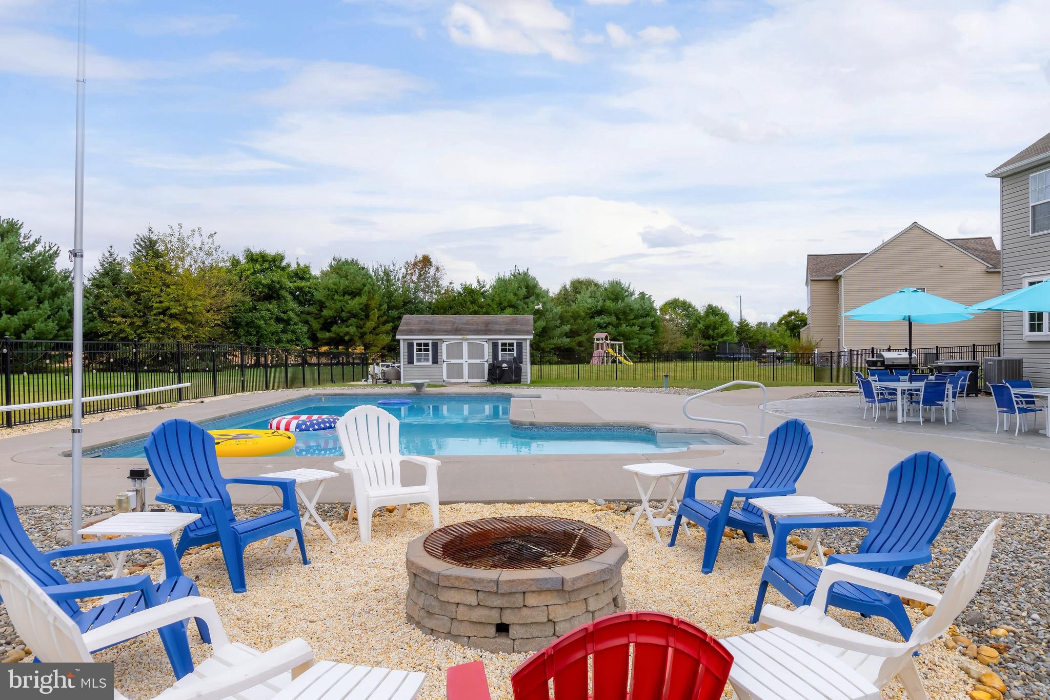 5 Campbell Court Mickleton, NJ 08056 - Photo 5 of 40 View of the backyard oasis