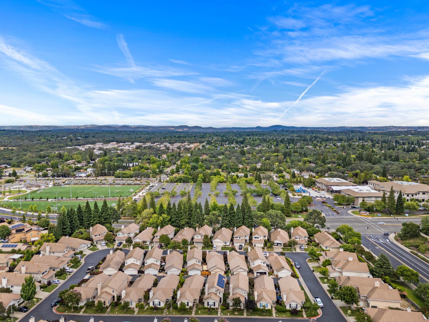 3360 Apollo Circle Roseville, CA 95661 - Photo 6 of 55