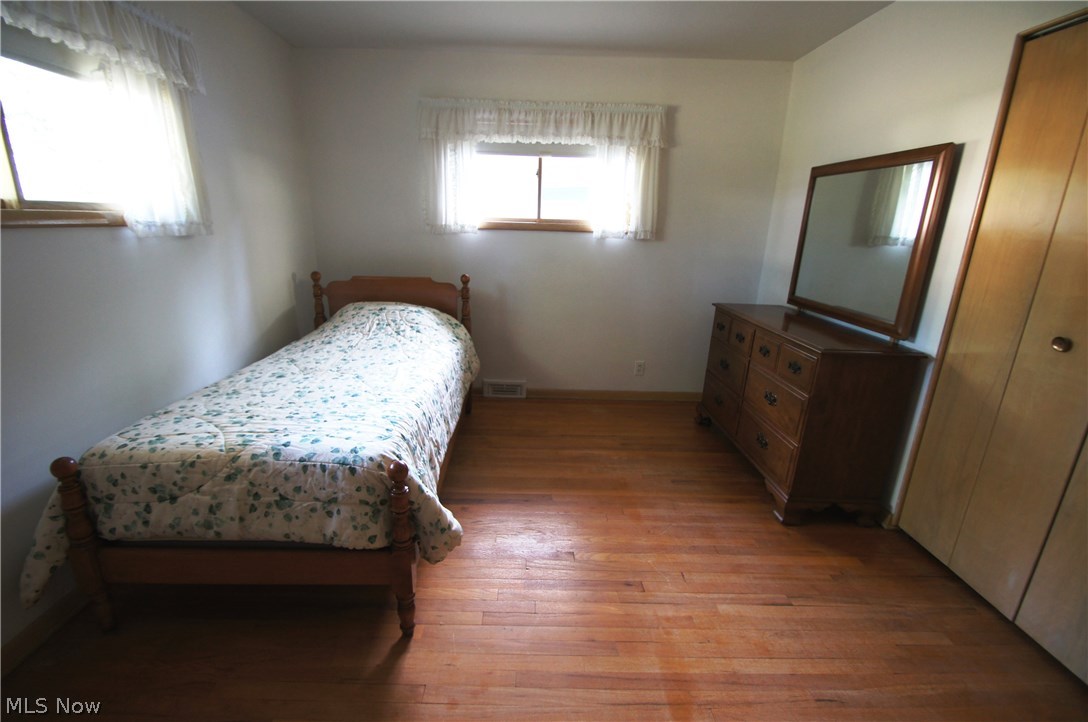 1235 Haverston Road Lyndhurst, OH 44124 - Photo 8 of 15