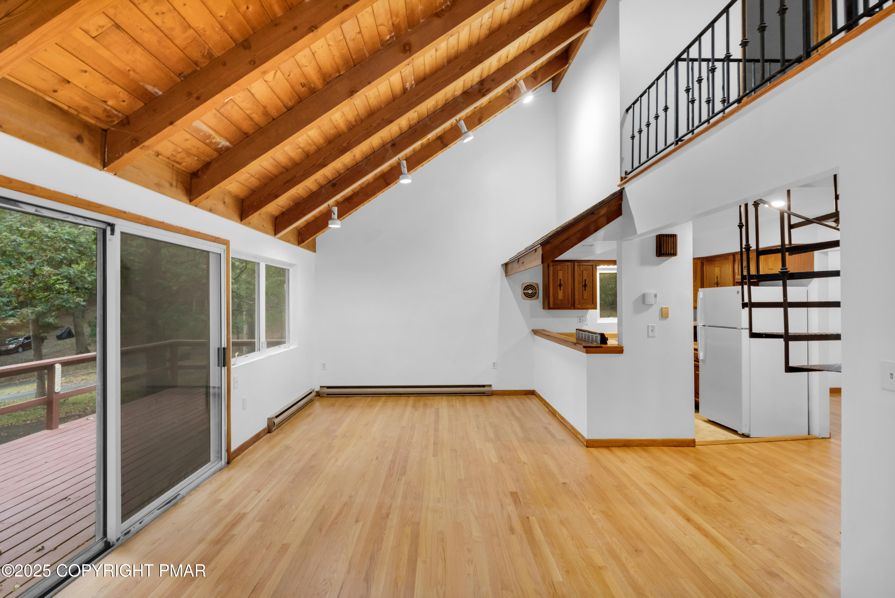 326 Otter Court Bushkill, PA 18324 - Photo 13 of 47 0A5A2124