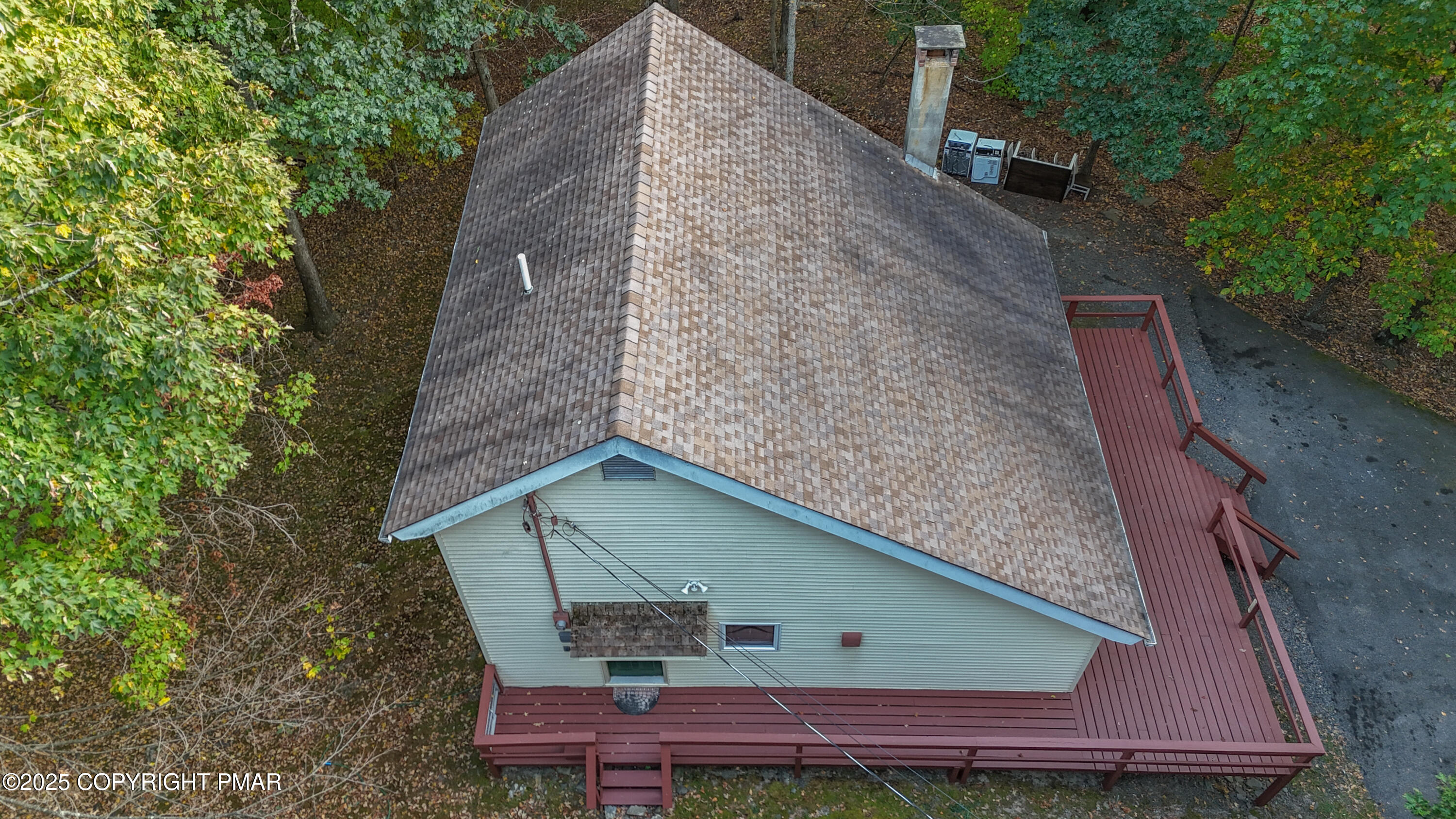 326 Otter Court Bushkill, PA 18324 - Photo 35 of 47 a aerial view of a house with a yard