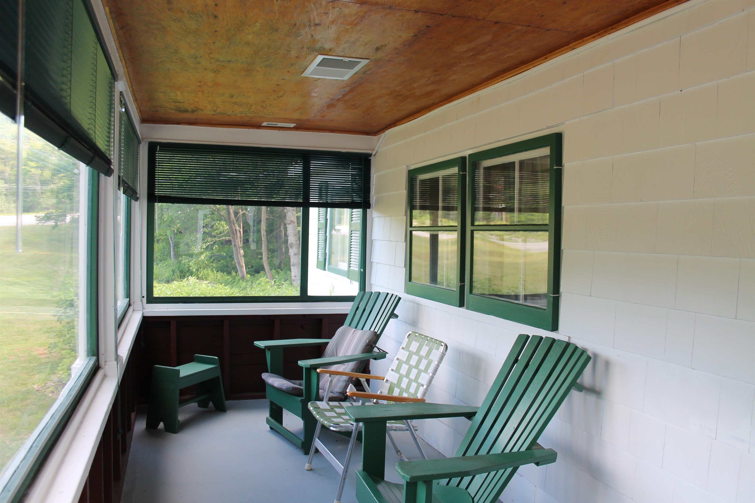 230 Gorham Hill Road Gorham, NH 03581 - Photo 32 of 39 Gallery Image 32