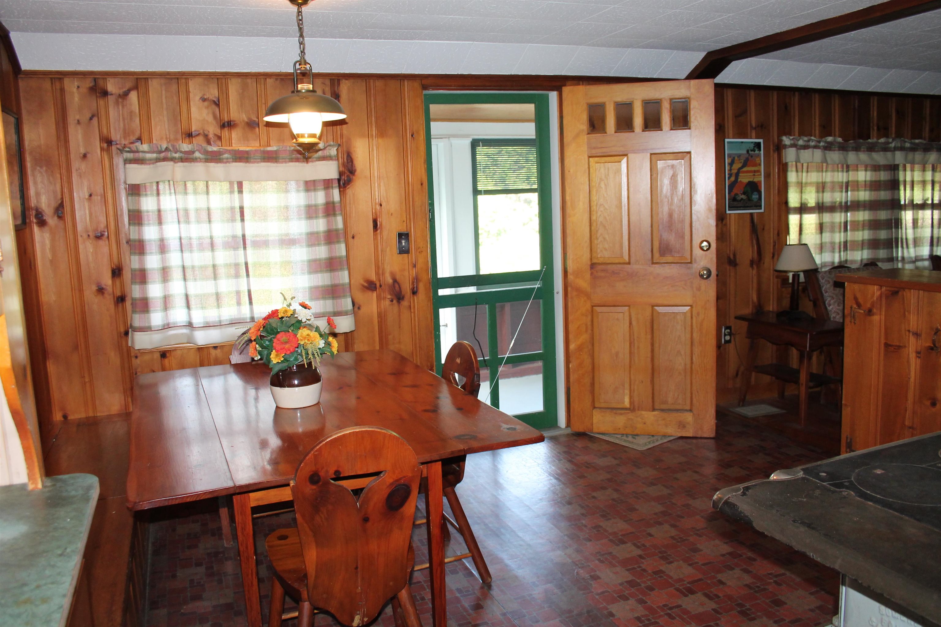 230 Gorham Hill Road Gorham, NH 03581 - Photo 6 of 39 Gallery Image 6