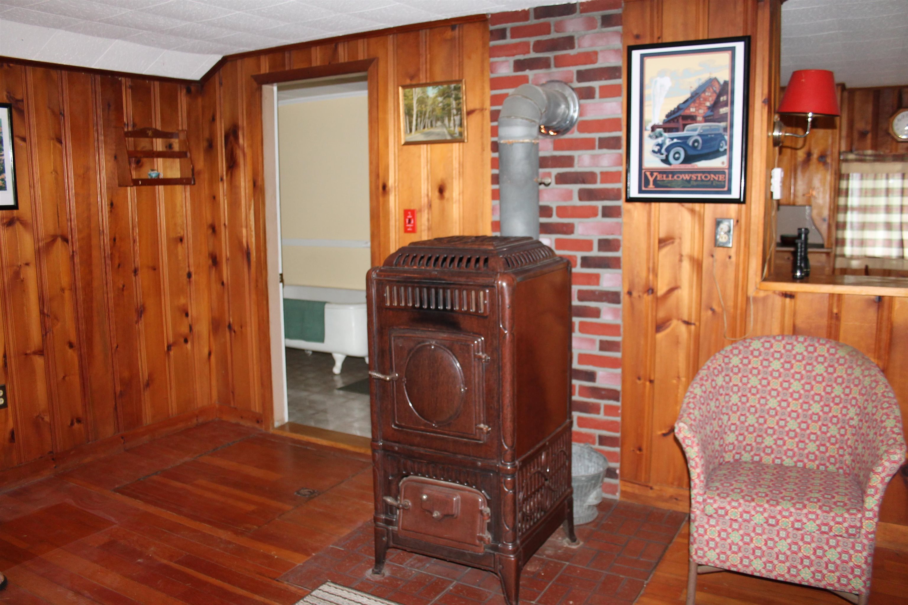 230 Gorham Hill Road Gorham, NH 03581 - Photo 9 of 39 Gallery Image 9