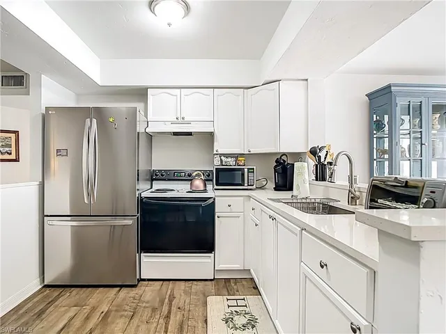 $2,995 | 28221 Pine Haven Way, Unit 153, Bonita Springs, FL 34135