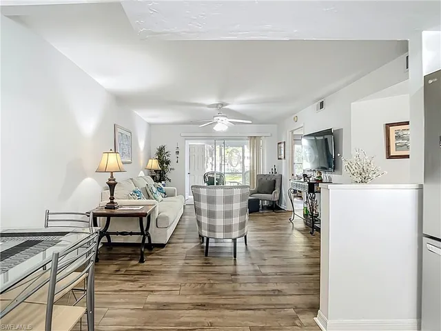 $2,995 | 28221 Pine Haven Way, Unit 153, Bonita Springs, FL 34135