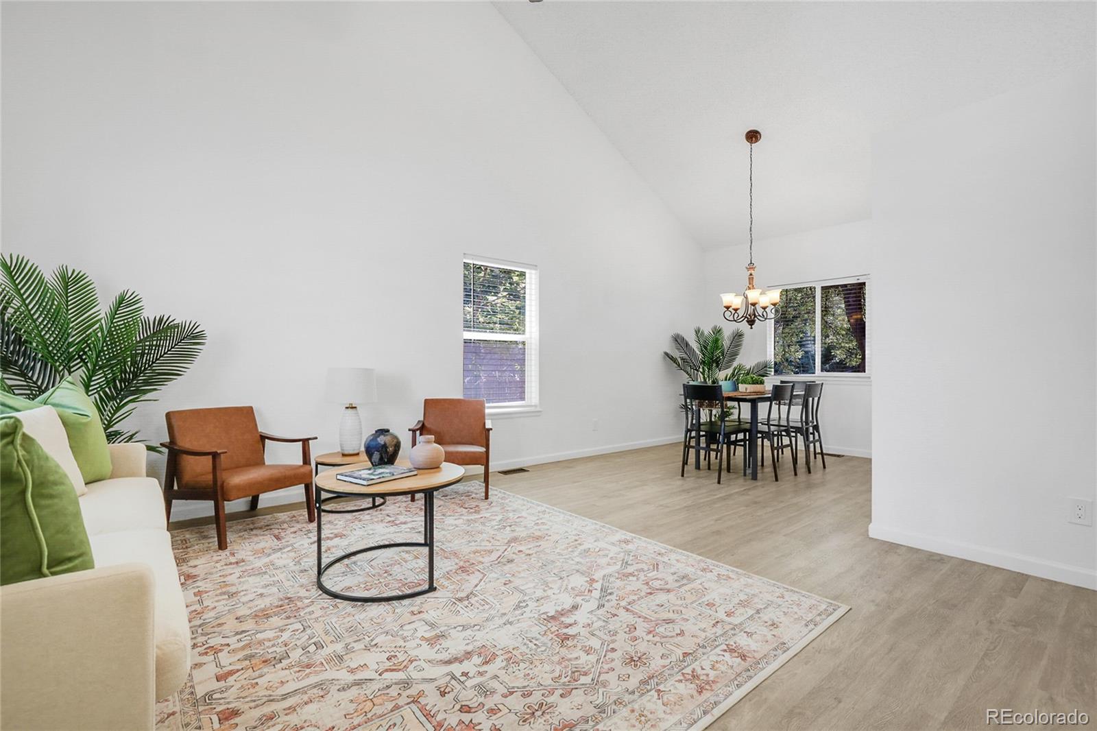 768 Poppywood Place Highlands Ranch, CO 80126 - Photo 3 of 31