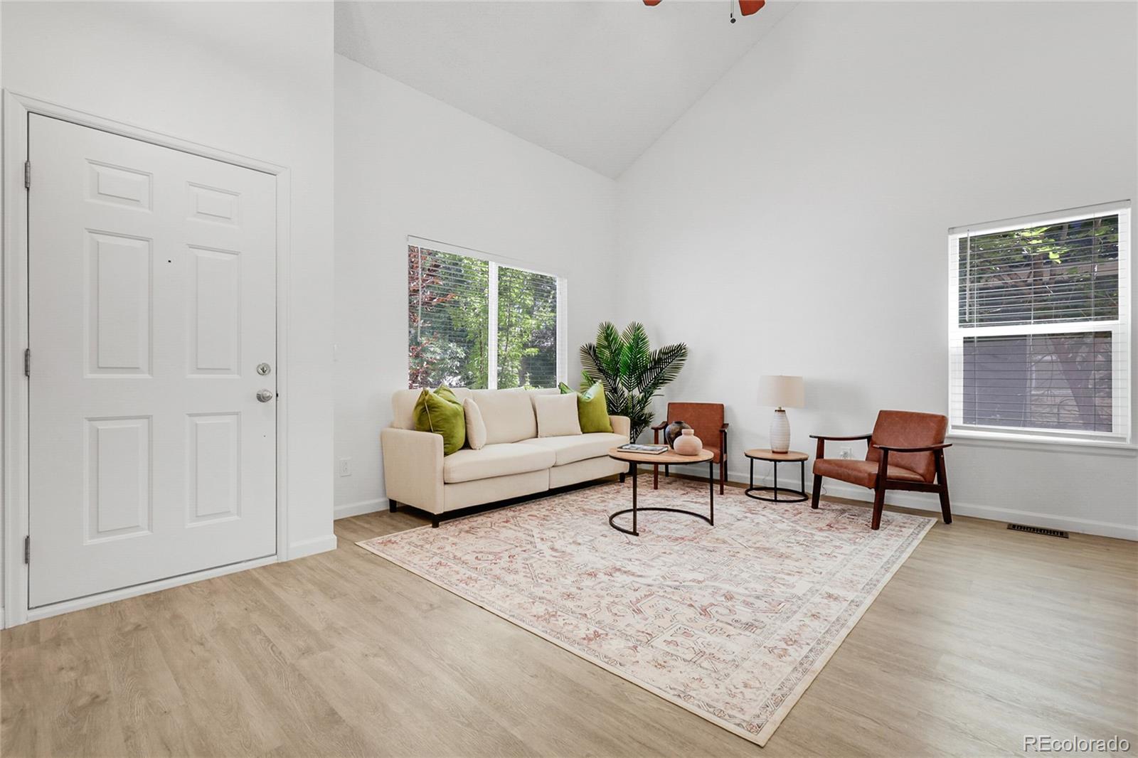 768 Poppywood Place Highlands Ranch, CO 80126 - Photo 6 of 31