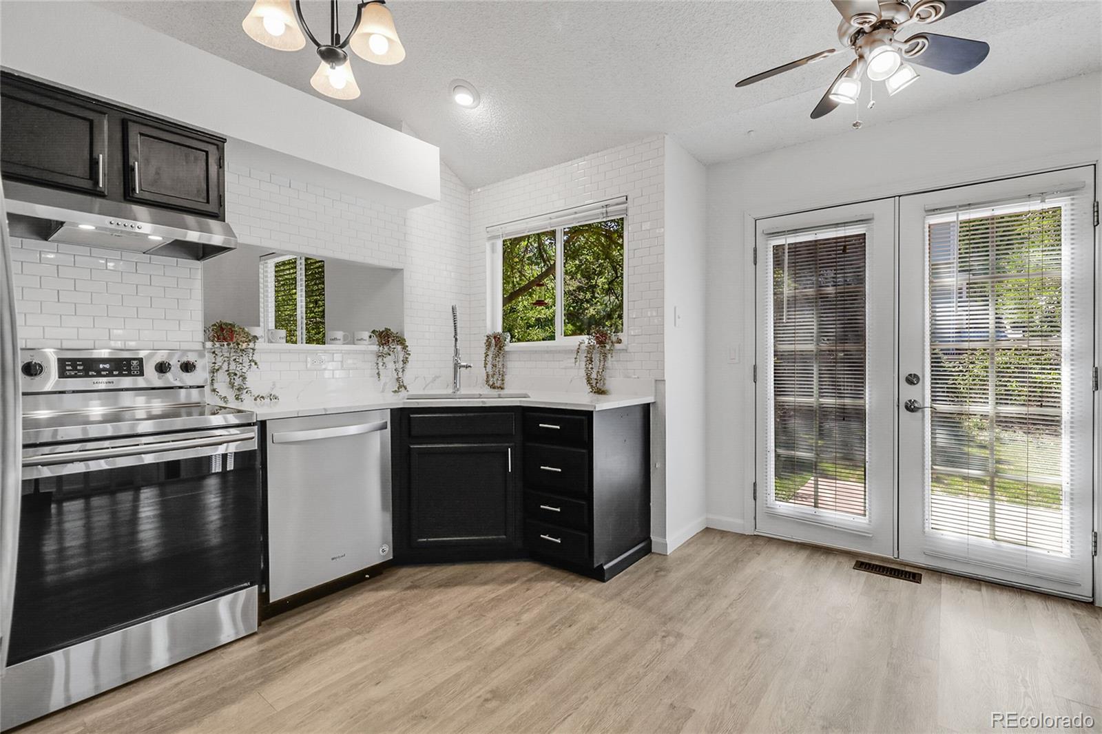 768 Poppywood Place Highlands Ranch, CO 80126 - Photo 10 of 31