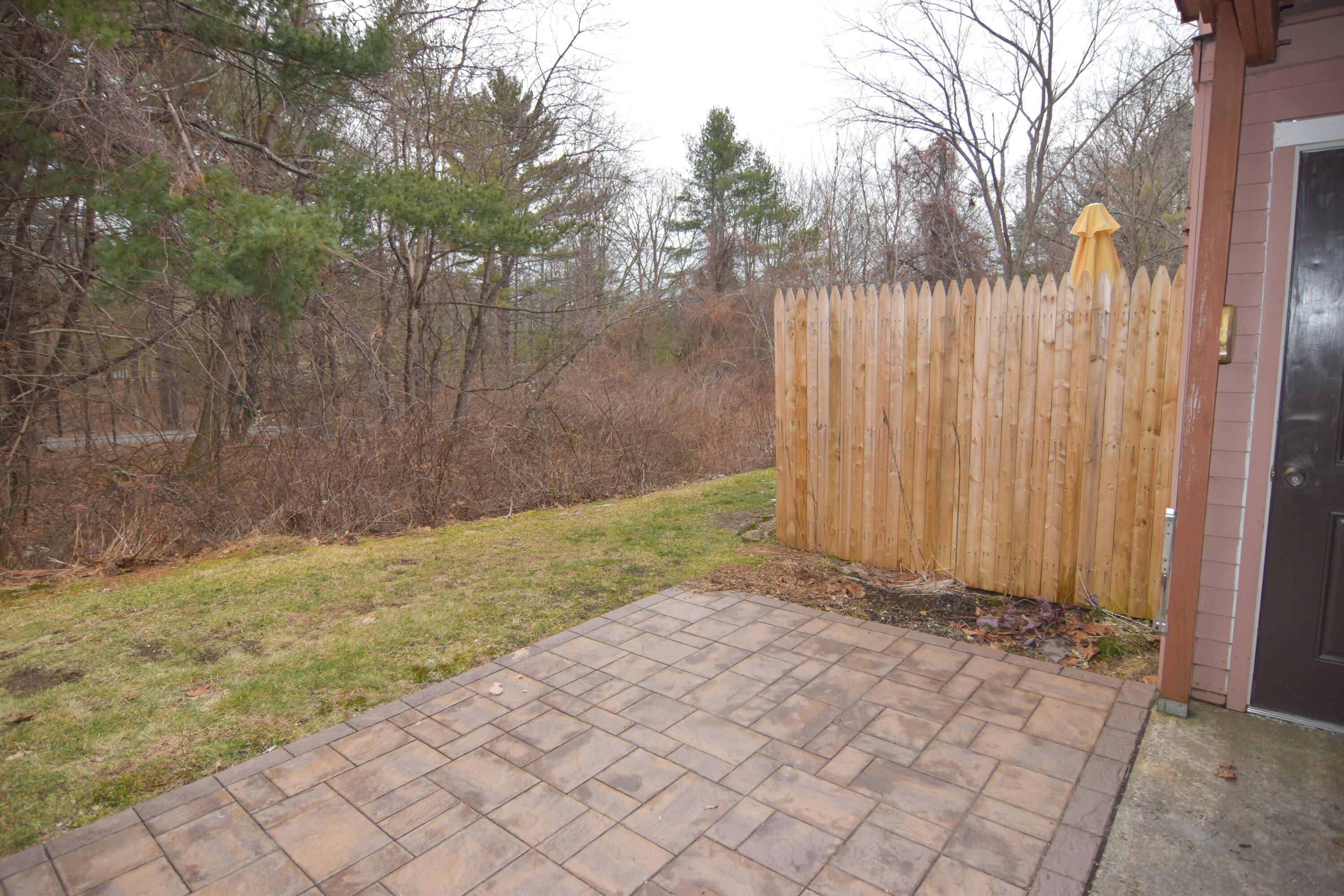 73 Ocean Park Road, Unit 6 Saco, ME 04072 - Photo 17 of 20 Privacy Fence