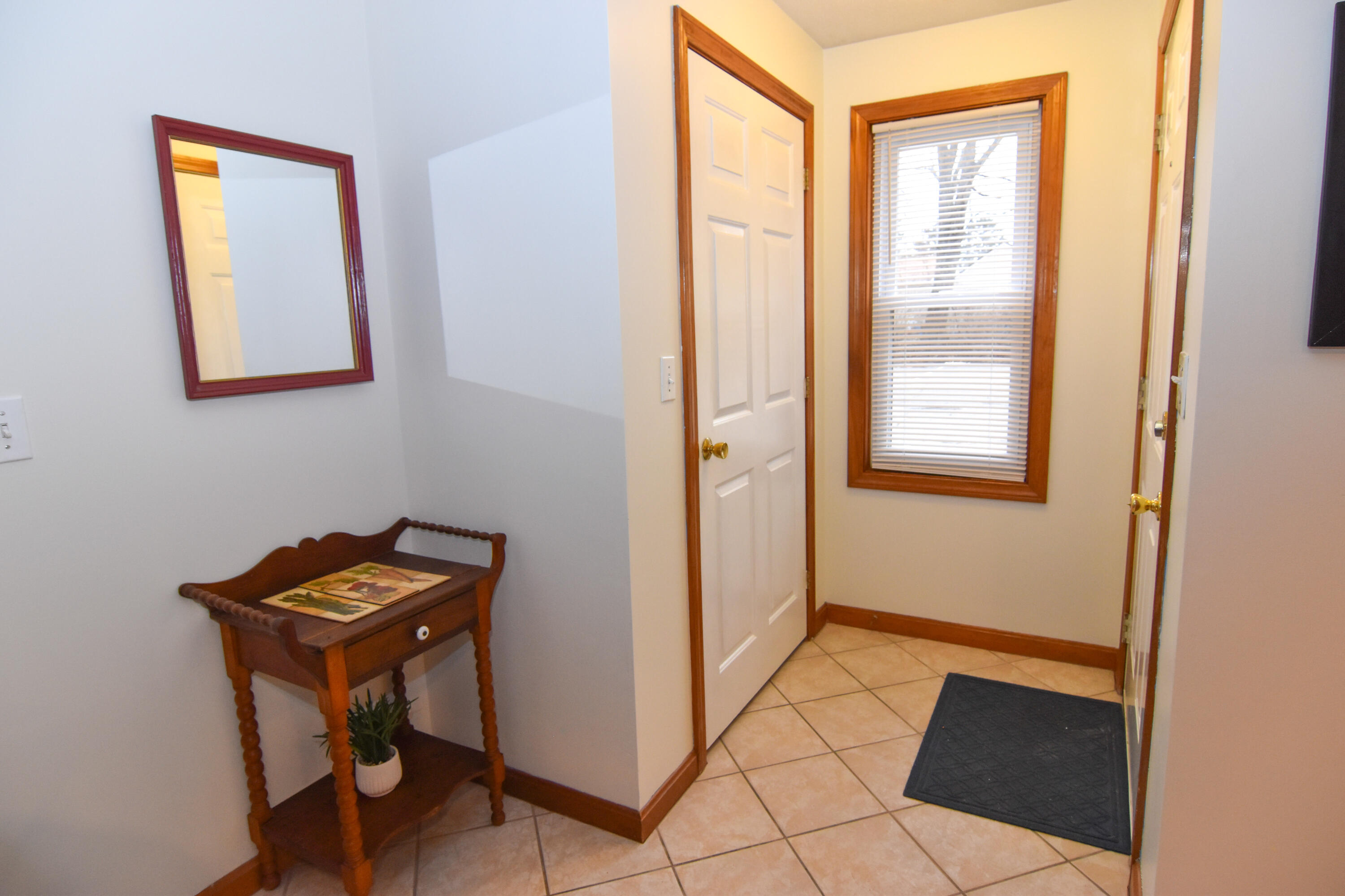 73 Ocean Park Road, Unit 6 Saco, ME 04072 - Photo 8 of 20 Front Door