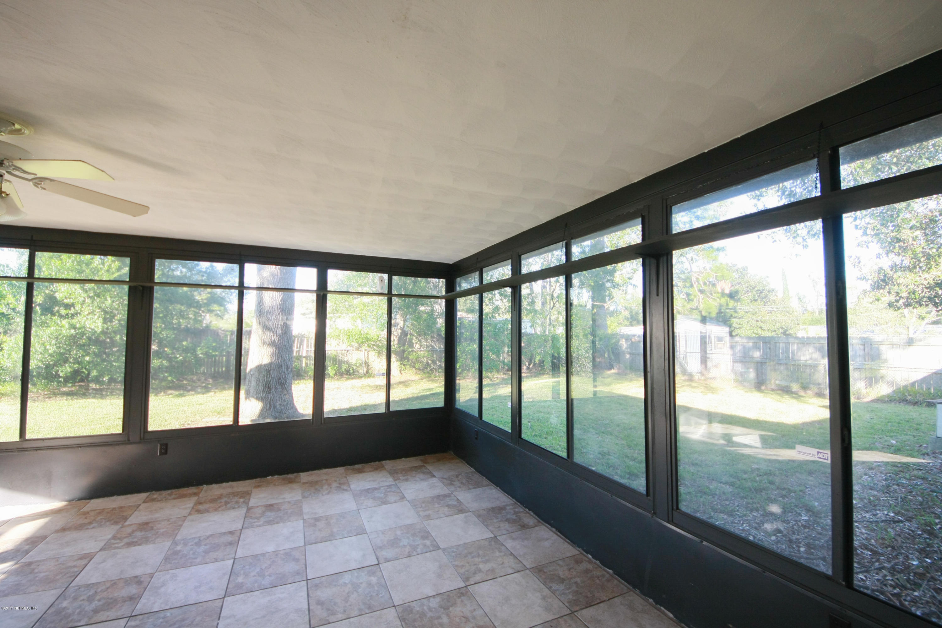 6243 Diane Road Jacksonville, FL 32277 - Photo 8 of 21 diane 14