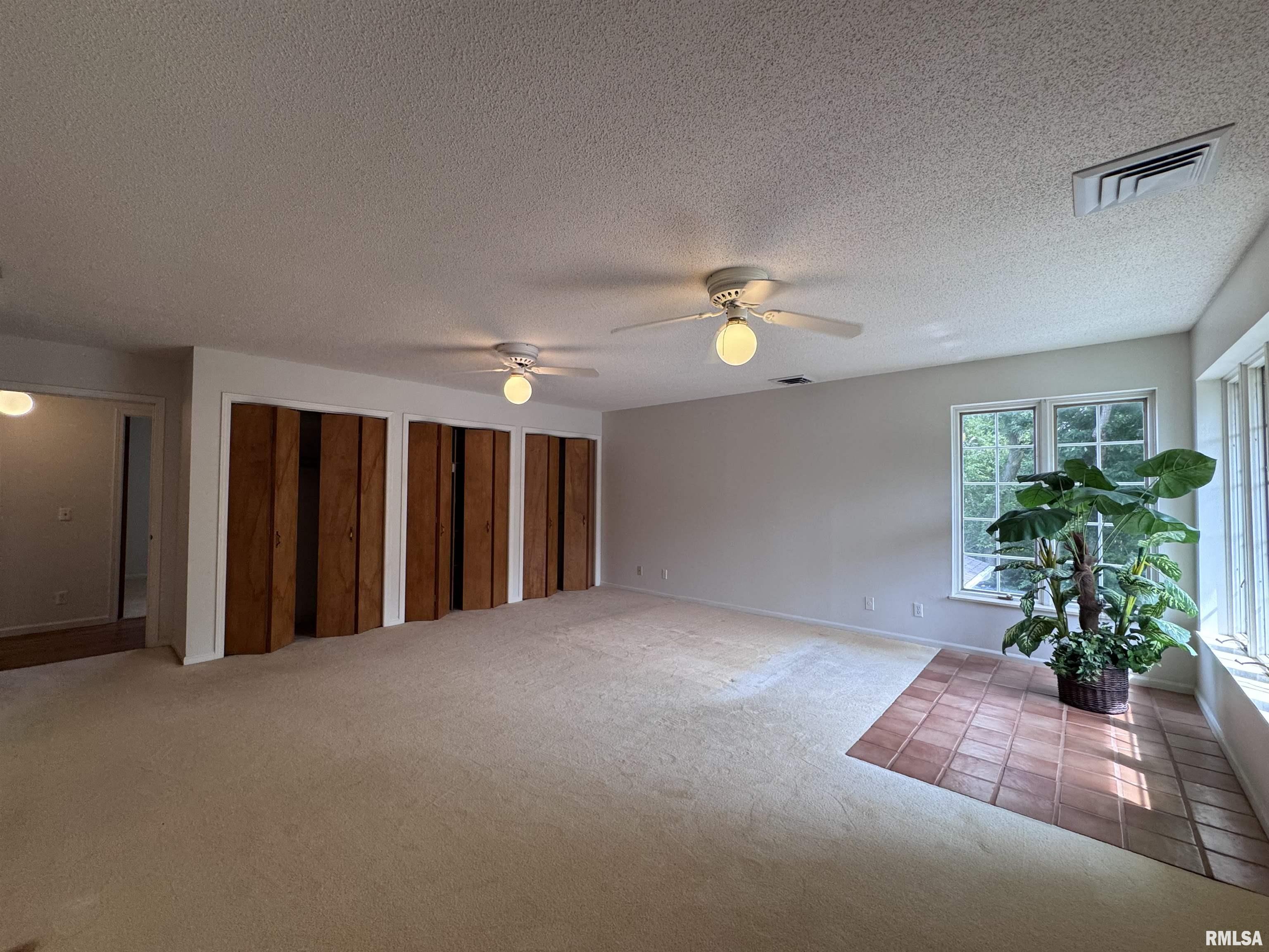 12740 North 1050th Road Macomb, IL 61455 - Photo 25 of 43 Gallery Image 25