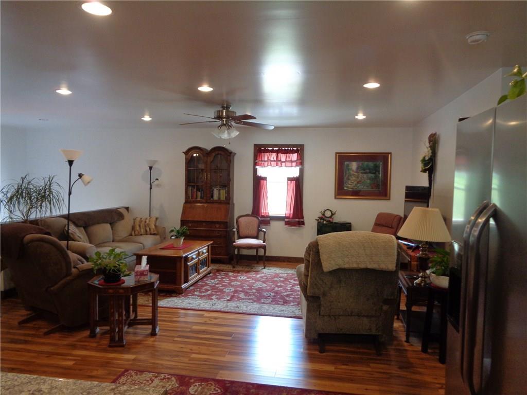 88 Dixon Road Clymer, PA 15728 - Photo 4 of 19 Gallery Image 4