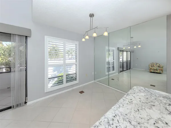$489,000 | 1555 Tarpon Center Drive, Unit 255, Venice, FL 34285