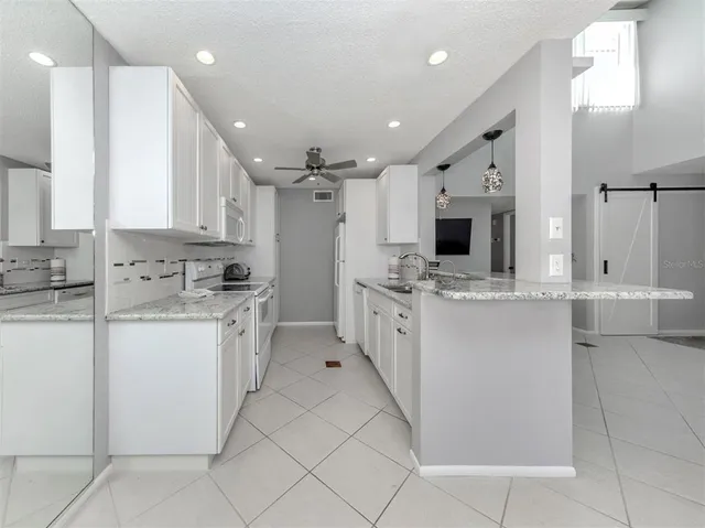 $519,000 | 1555 Tarpon Center Drive, Unit 255, Venice, FL 34285