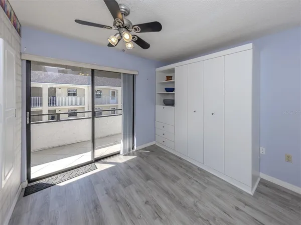 $489,000 | 1555 Tarpon Center Drive, Unit 255, Venice, FL 34285