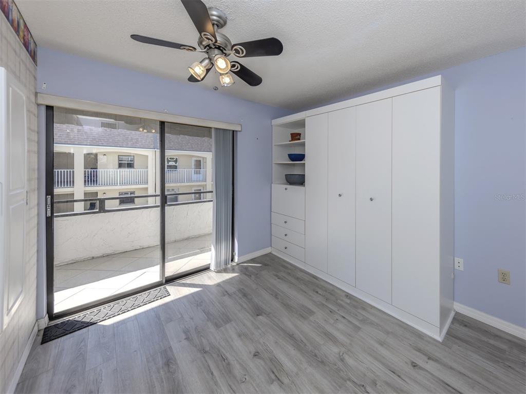 1555 Tarpon Center Drive, Unit 255 Venice, FL 34285 - Photo 26 of 57 a view of an empty room with a window