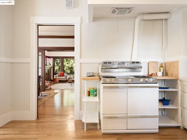 $699,000 | 1326 Shattuck Avenue, Unit 4, Berkeley, CA 94709