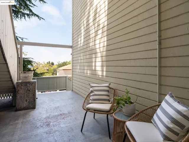 $699,000 | 1326 Shattuck Avenue, Unit 4, Berkeley, CA 94709