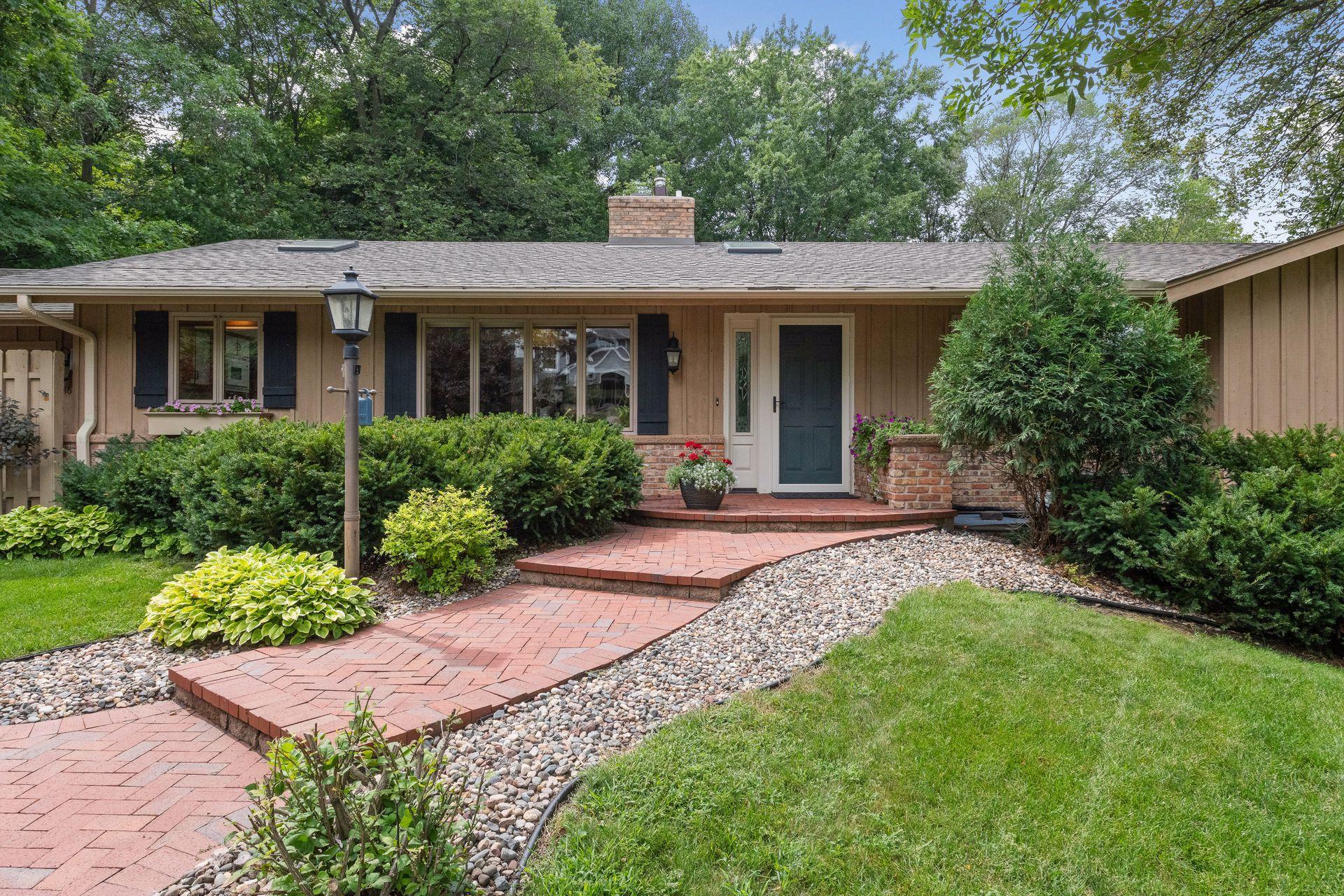 4624 Sparrow Road Minnetonka, MN 55345 - Photo 1 of 48 Gallery Image 1