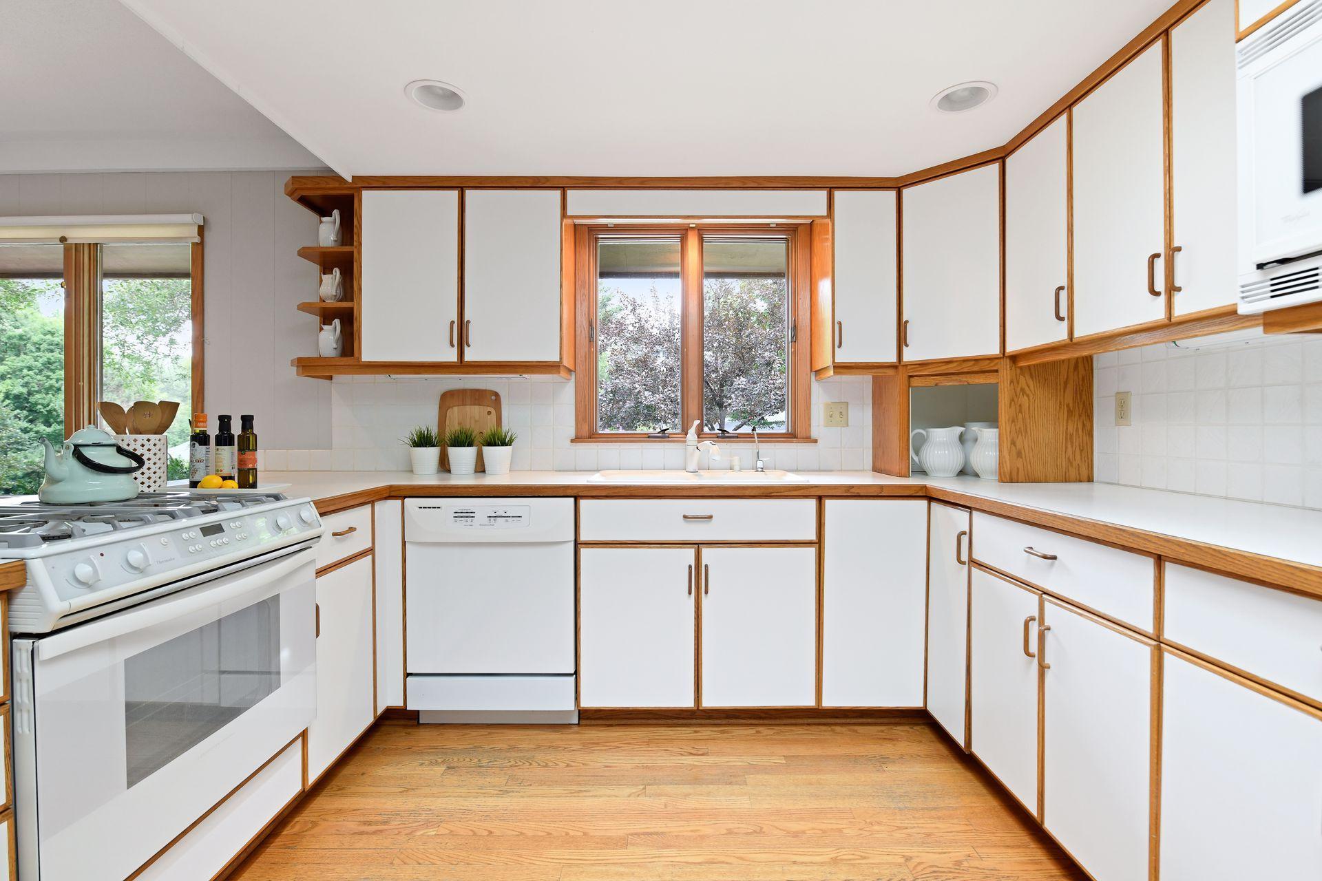 4624 Sparrow Road Minnetonka, MN 55345 - Photo 19 of 48 Gallery Image 19