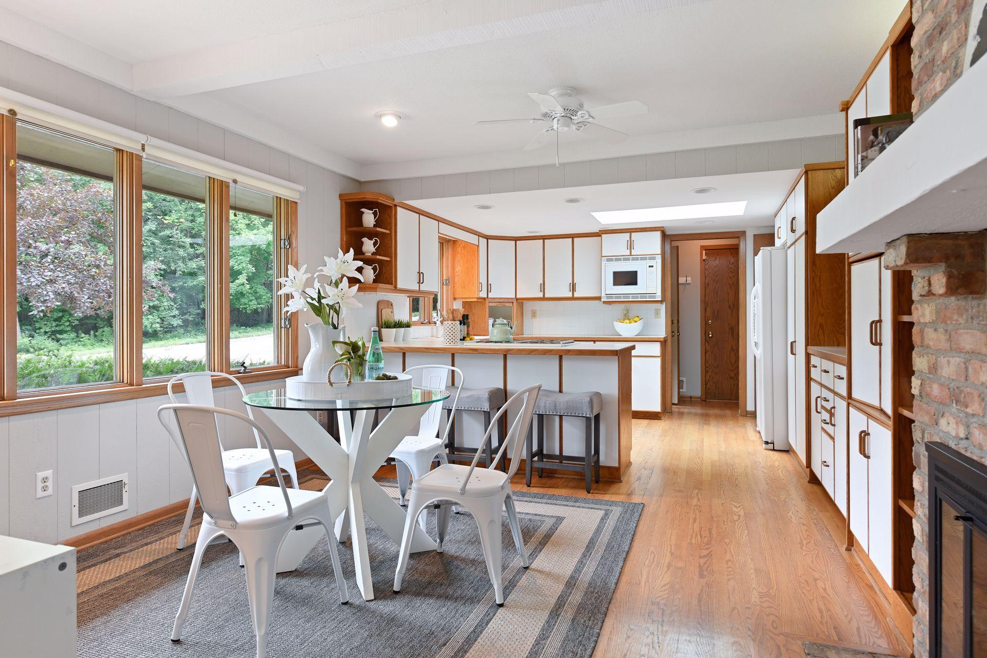 4624 Sparrow Road Minnetonka, MN 55345 - Photo 20 of 48 Gallery Image 20