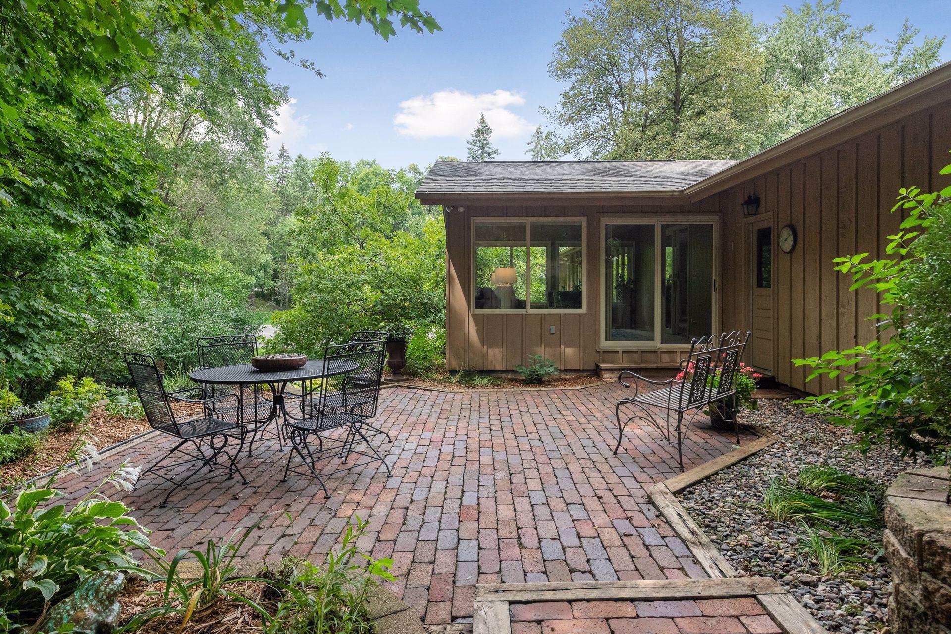 4624 Sparrow Road Minnetonka, MN 55345 - Photo 42 of 48 Gallery Image 42