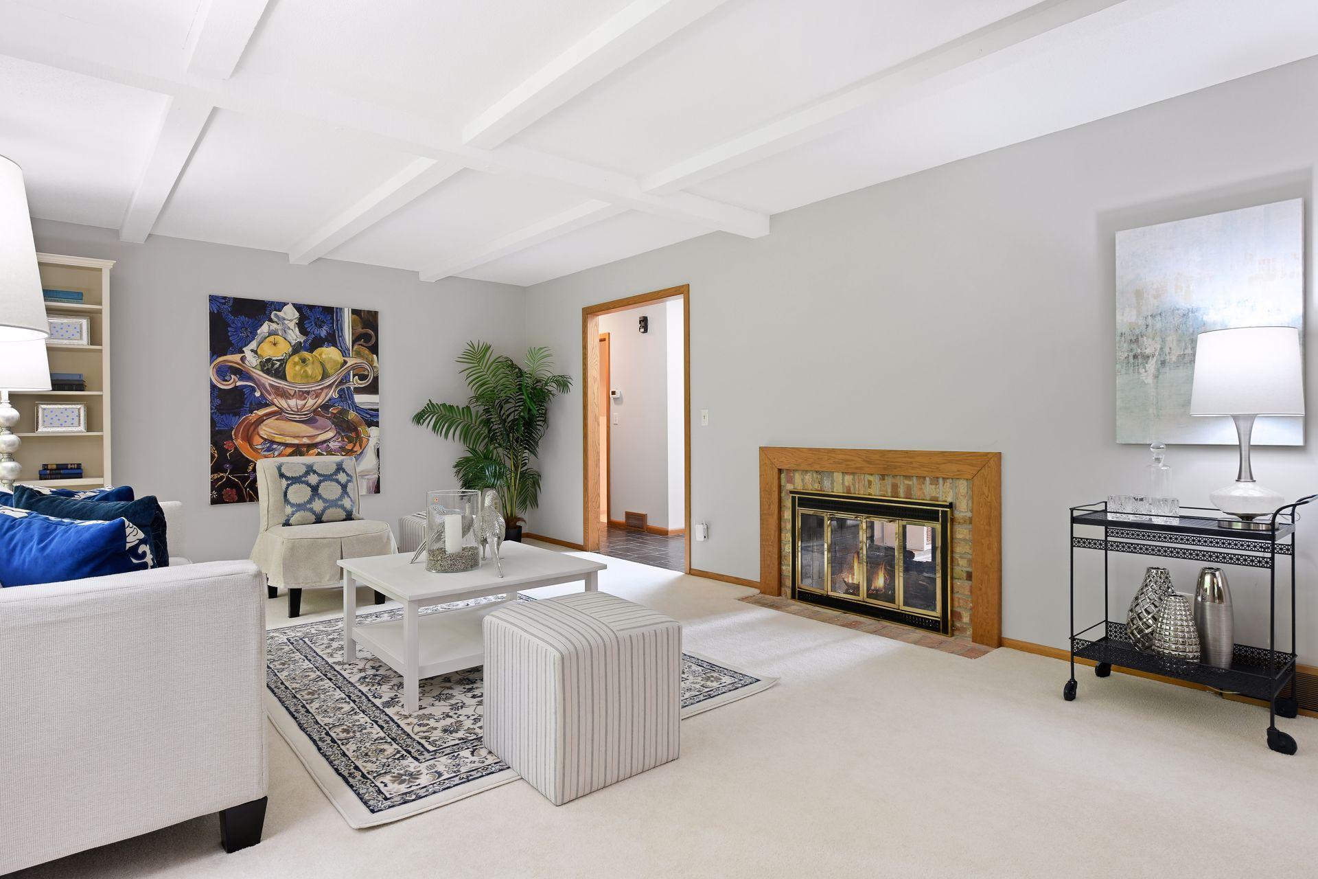 4624 Sparrow Road Minnetonka, MN 55345 - Photo 8 of 48 Gallery Image 8