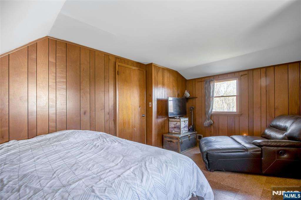 497 Tappan Road Norwood, NJ 07648 - Photo 21 of 33