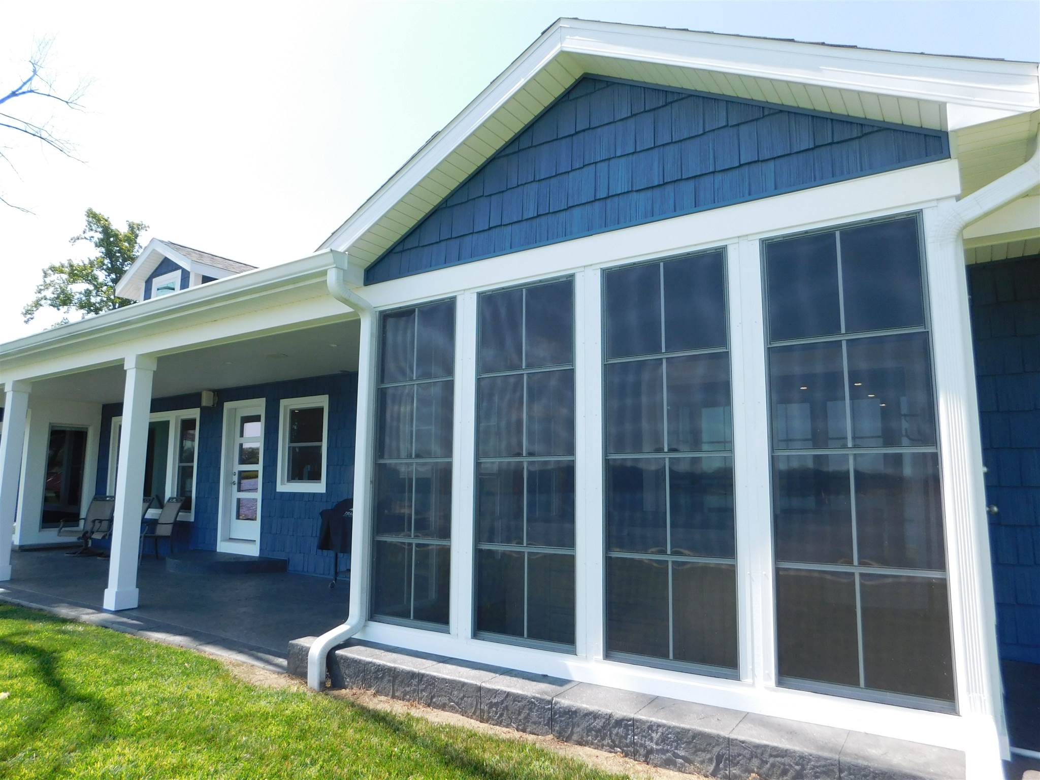 595 East Lake View Road Syracuse, IN 46567 - Photo 32 of 35 Gallery Image 32