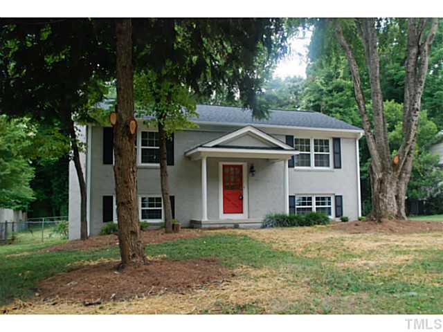 Welcome Home!  Located in the desirable Lakemont neighborhood of North Raleigh, walking distance to North Hills shopping.