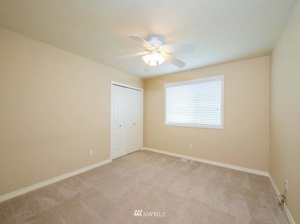 21327 36th Drive Southeast Bothell, WA 98021 - Photo 14 of 25