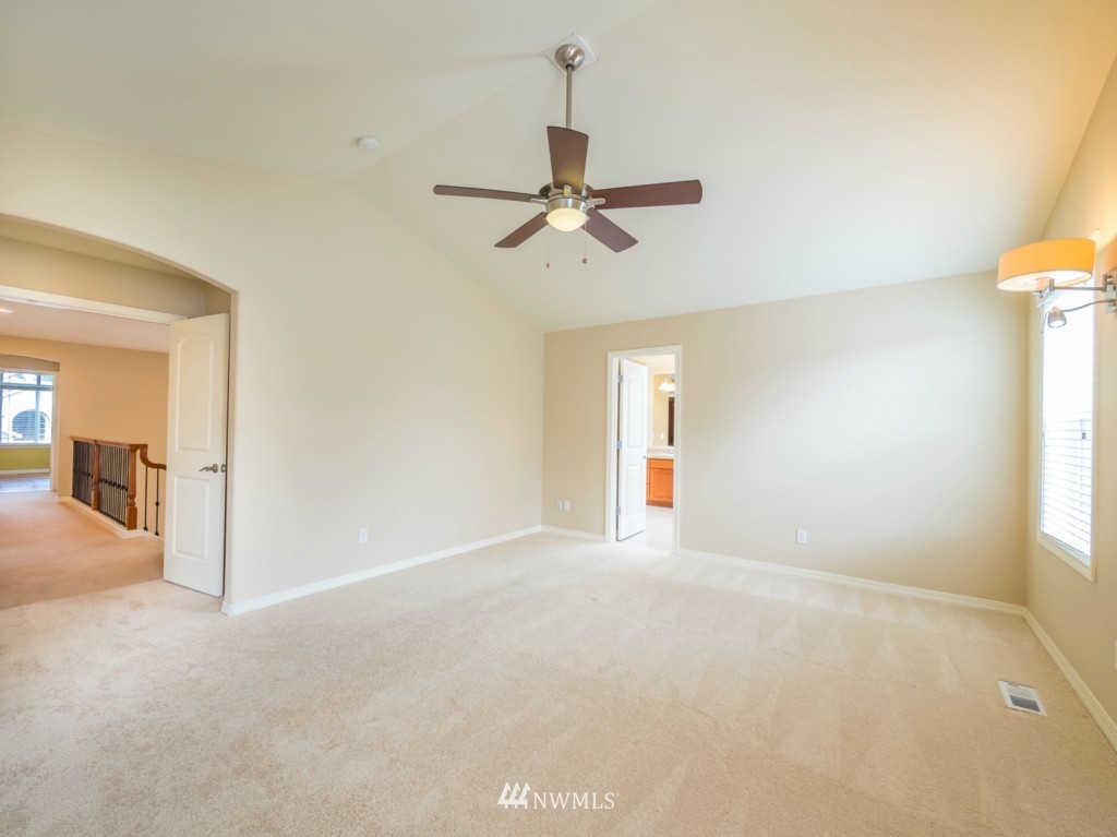 21327 36th Drive Southeast Bothell, WA 98021 - Photo 16 of 25