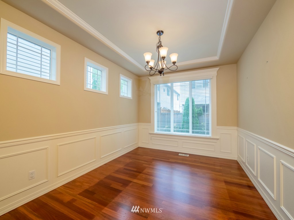 21327 36th Drive Southeast Bothell, WA 98021 - Photo 5 of 25