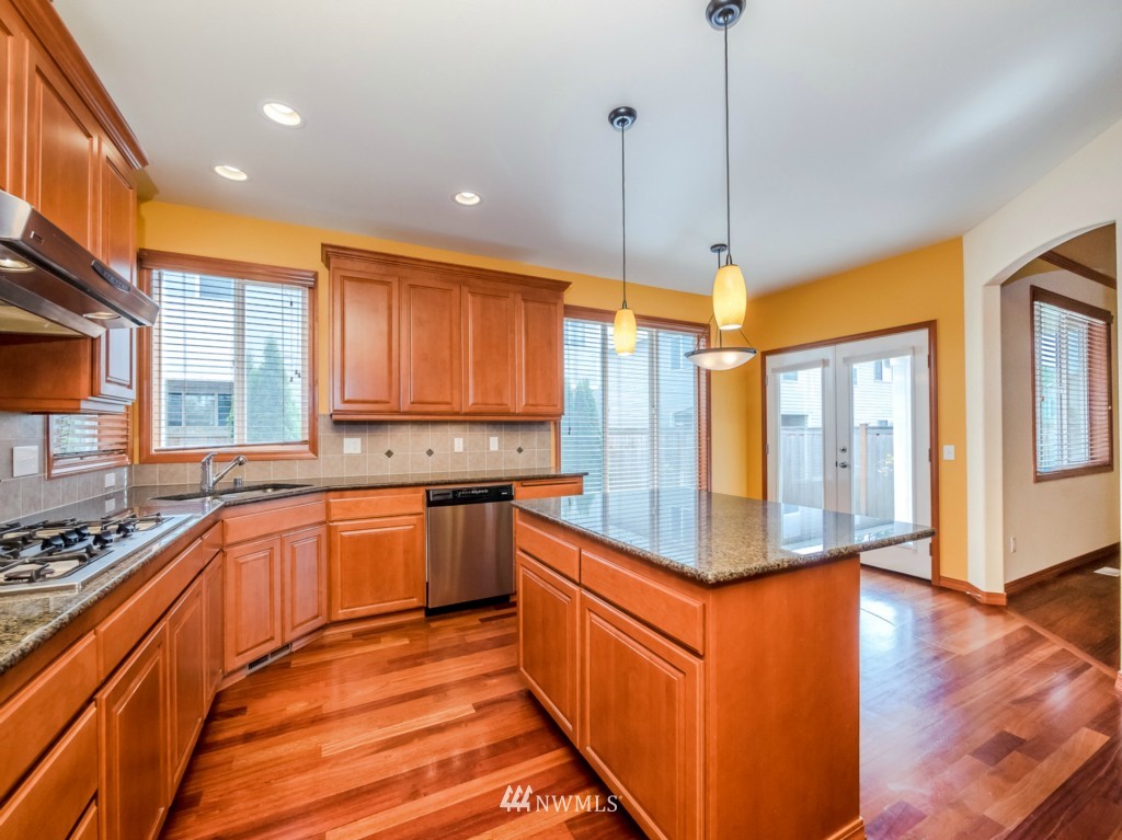 21327 36th Drive Southeast Bothell, WA 98021 - Photo 7 of 25