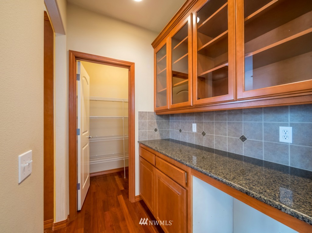 21327 36th Drive Southeast Bothell, WA 98021 - Photo 9 of 25