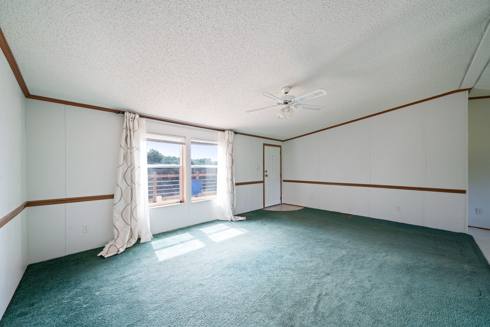 599 Moore Road Cookeville, TN 38506 - Photo 3 of 39 Gallery Image 3
