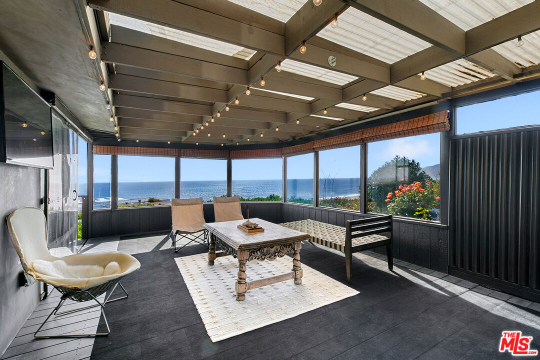 29500 Heathercliff Road, Unit 159 Malibu, CA 90265 - Photo 14 of 37