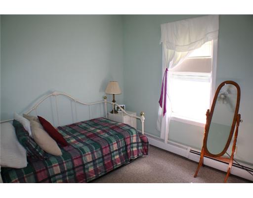 201 Morris Avenue, Unit 4 Providence, RI 02906 - Photo 6 of 8 Bedroom.
