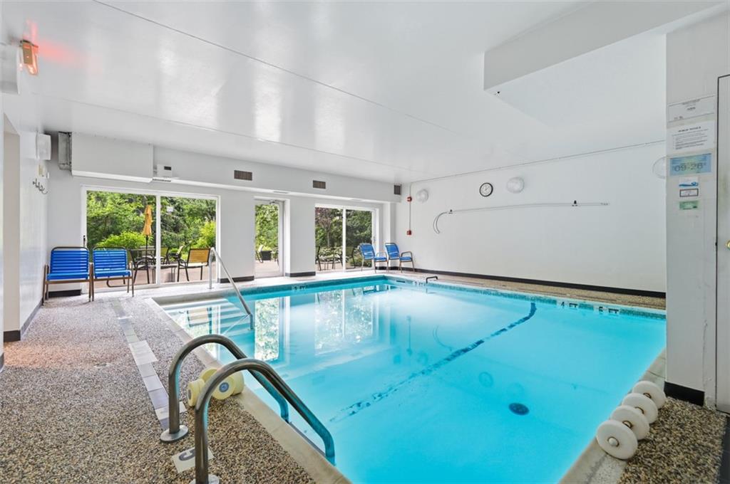 300 Fox Chapel Road, Unit 412 Pittsburgh, PA 15238 - Photo 31 of 36 Pool and rear patio space
