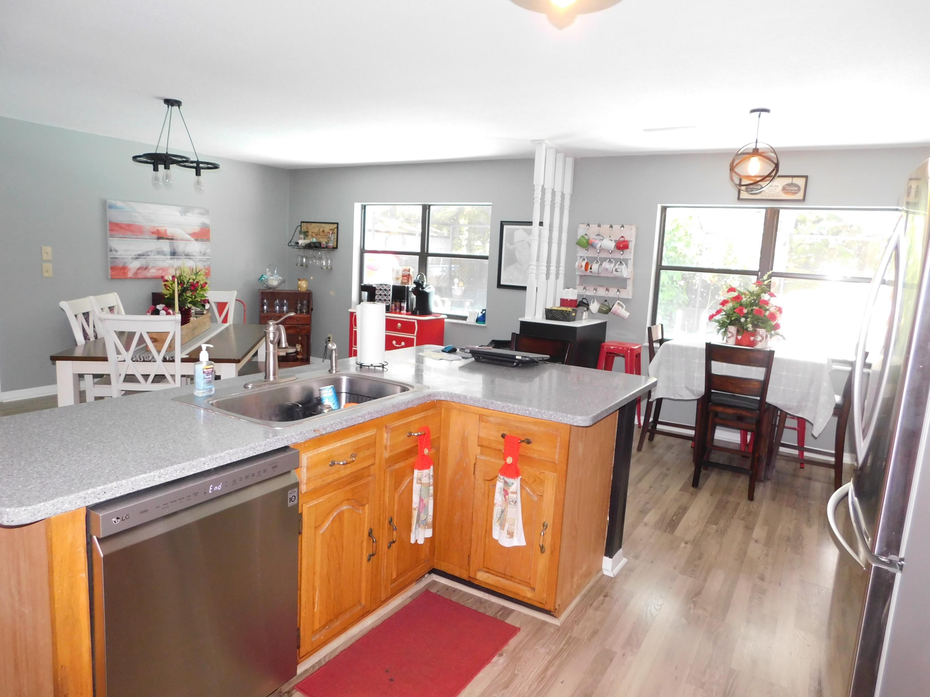 7607 Ocala Avenue Fort Pierce, FL 34951 - Photo 11 of 32 kit to dining