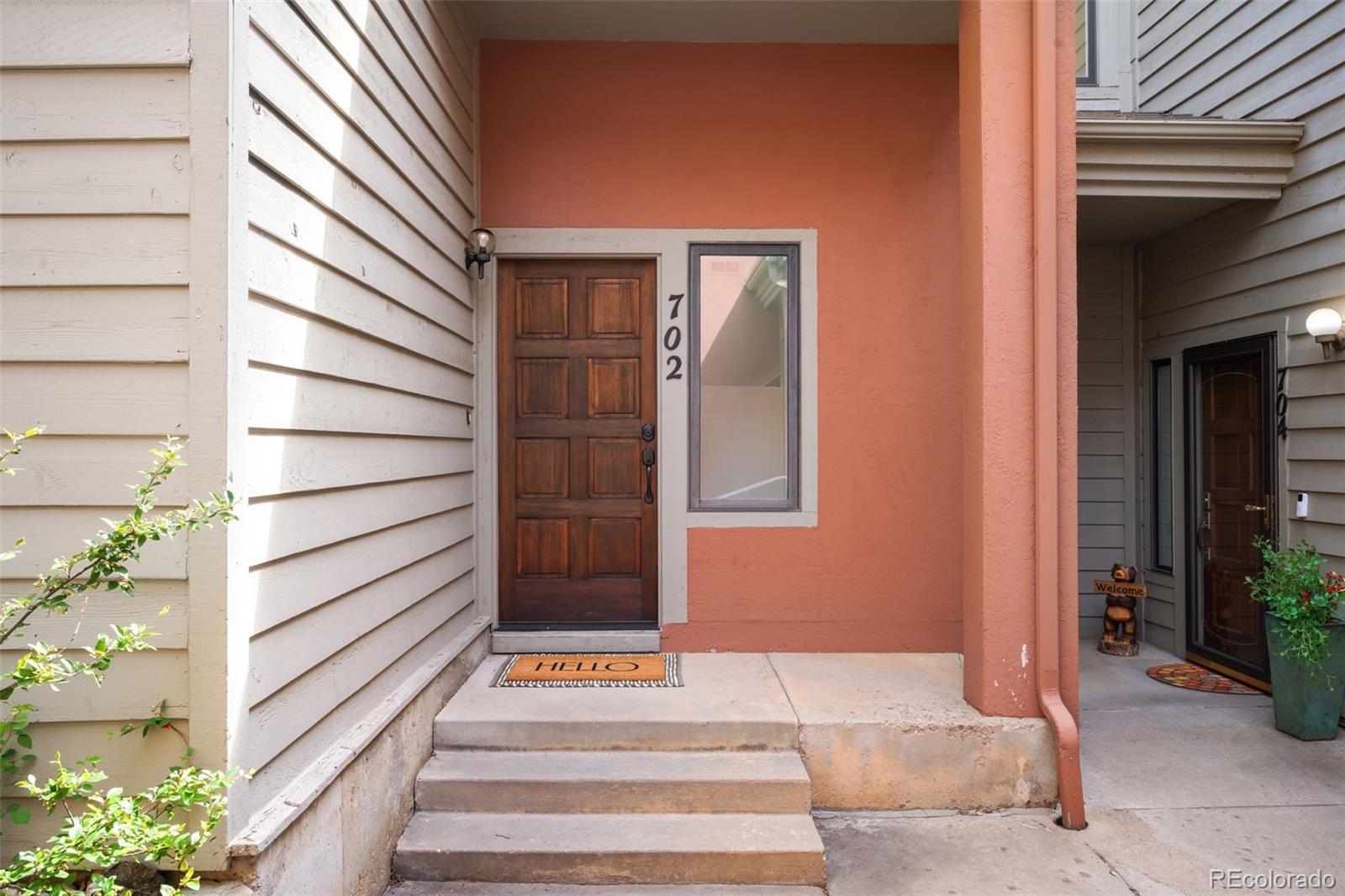 702 Ridgeside Drive Golden, CO 80401 - Photo 5 of 37