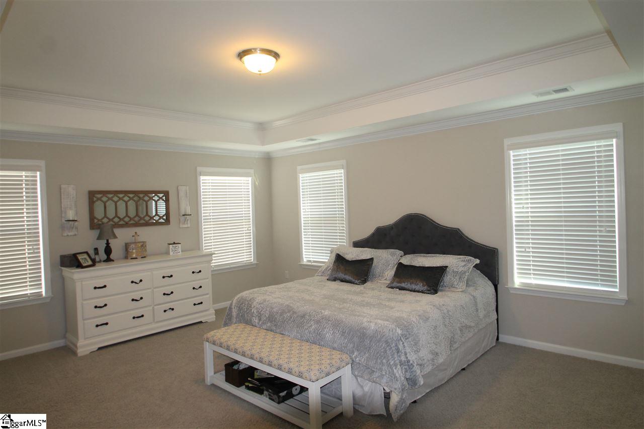 171 Castleton Circle Boiling Springs, SC 29316 - Photo 15 of 32