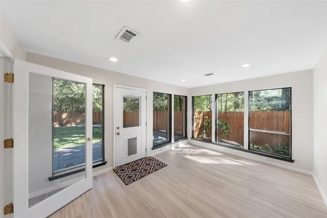 $3,200 | 1912 Foxtail Place, The Woodlands, TX 77380