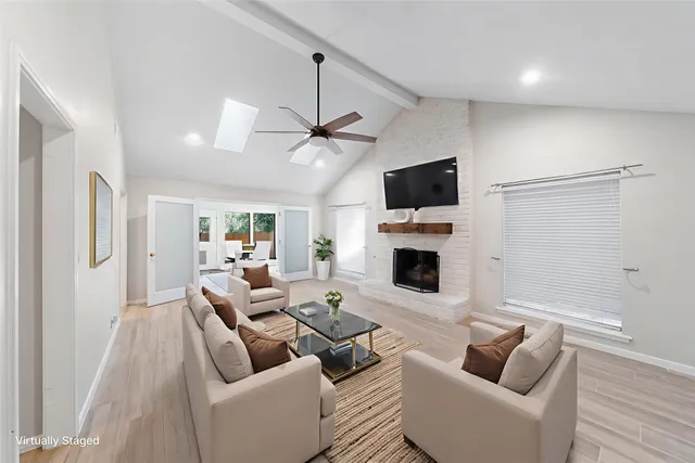 $3,200 | 1912 Foxtail Place, The Woodlands, TX 77380