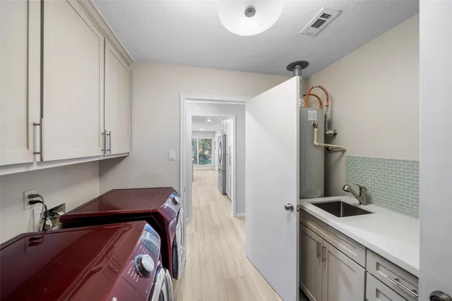 $3,200 | 1912 Foxtail Place, The Woodlands, TX 77380