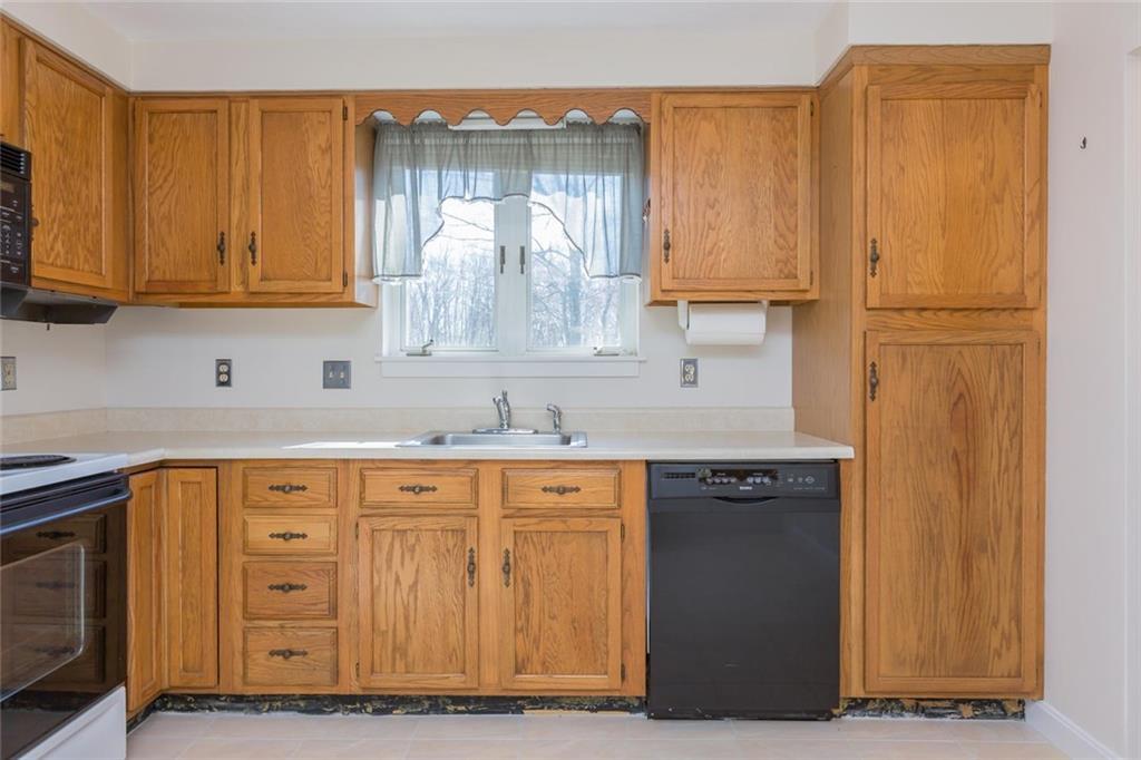 15 Cammock Road, Unit 15 Scarborough, ME 04074 - Photo 14 of 34 Photo