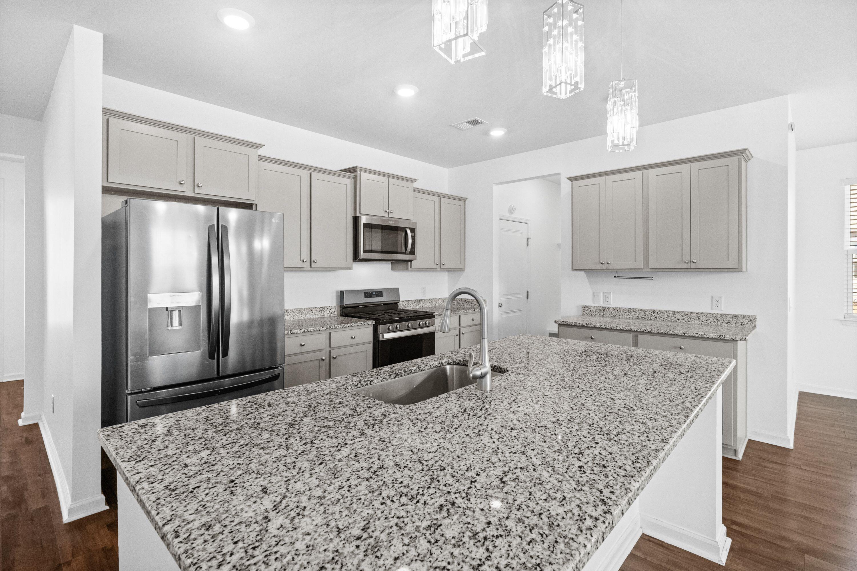 502 Misty Bluff Circle Huger, SC 29450 - Photo 18 of 63 502 Misty Bluff Cir-14